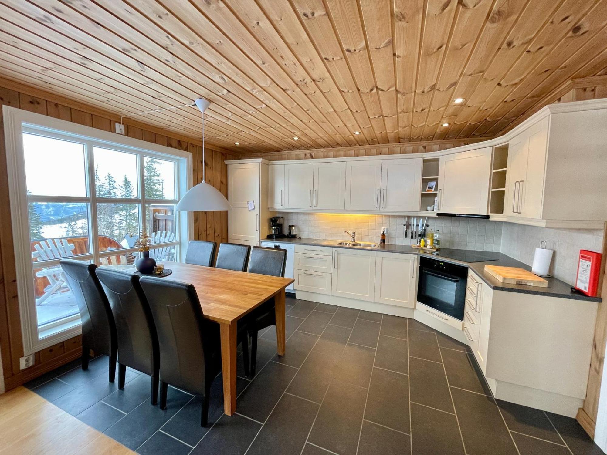 Gausta Med 6 Sengeplasser I Naerhet Til Gaustatoppen Holiday home *